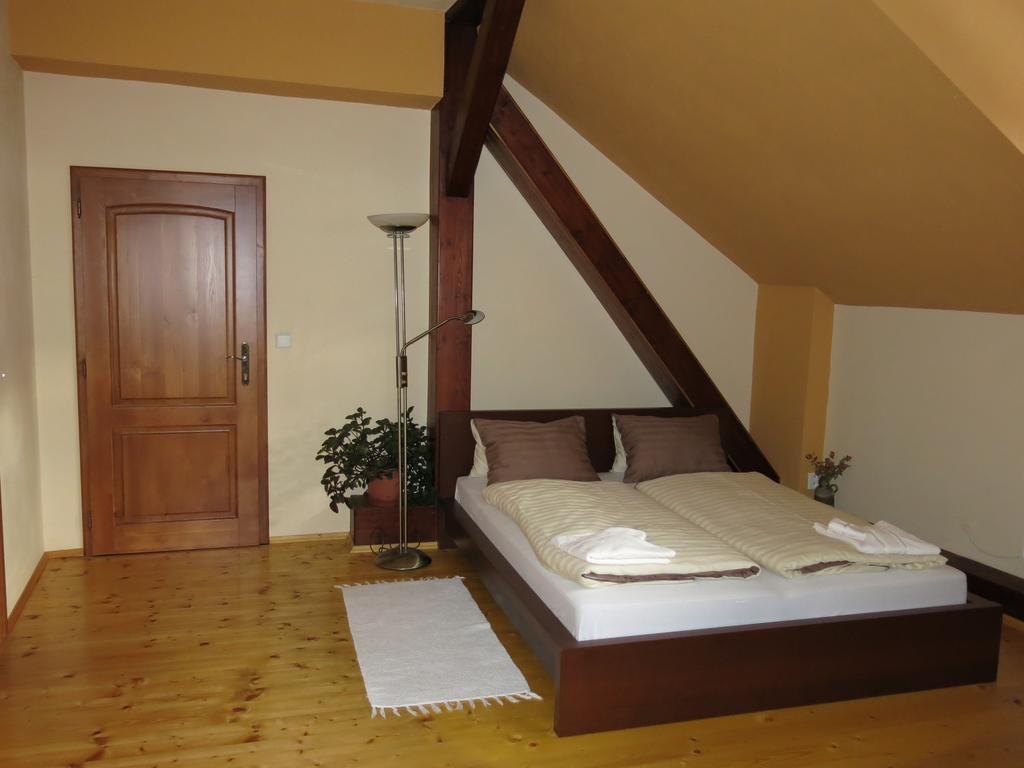 Dum U Jelena Apartment Вимперк Стая снимка